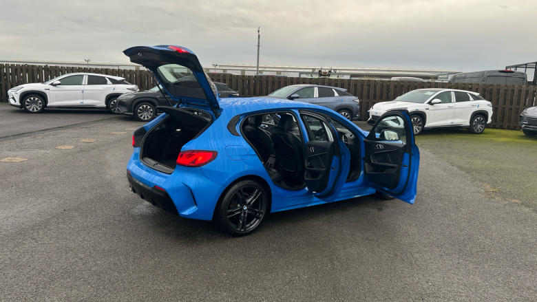 BMW 1 Series 118i M Sport 5dr Step Auto Petrol Hatchback